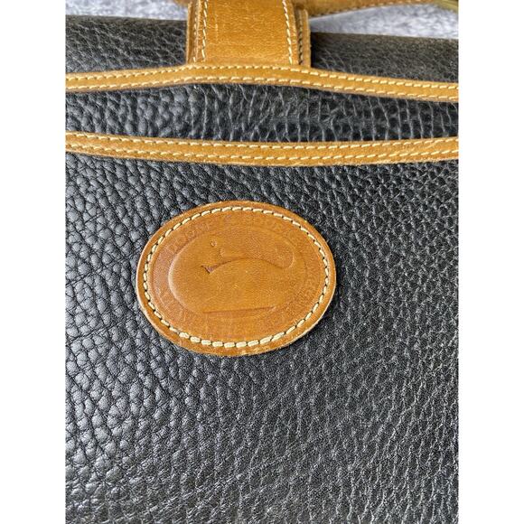 Vintage Dooney & Bourke All Weather Leather Black Pebble Grain Crossbody Purse - Picture 4 of 11